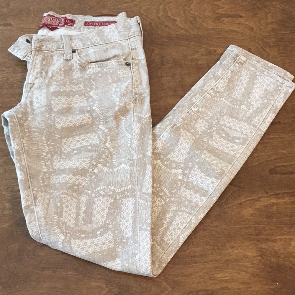 Lucky legend denim